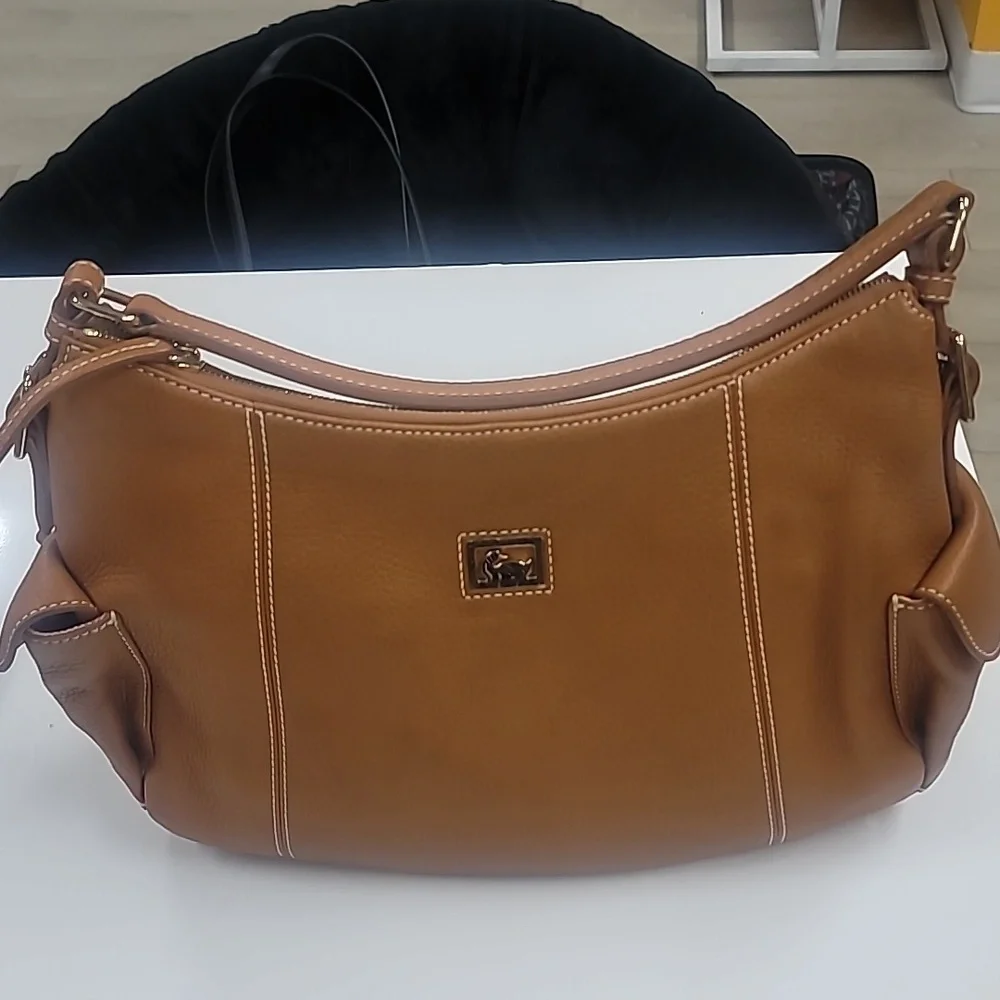 Dooney&Bourke Pebbled leather shoulder Bag - Picture 5 of 10